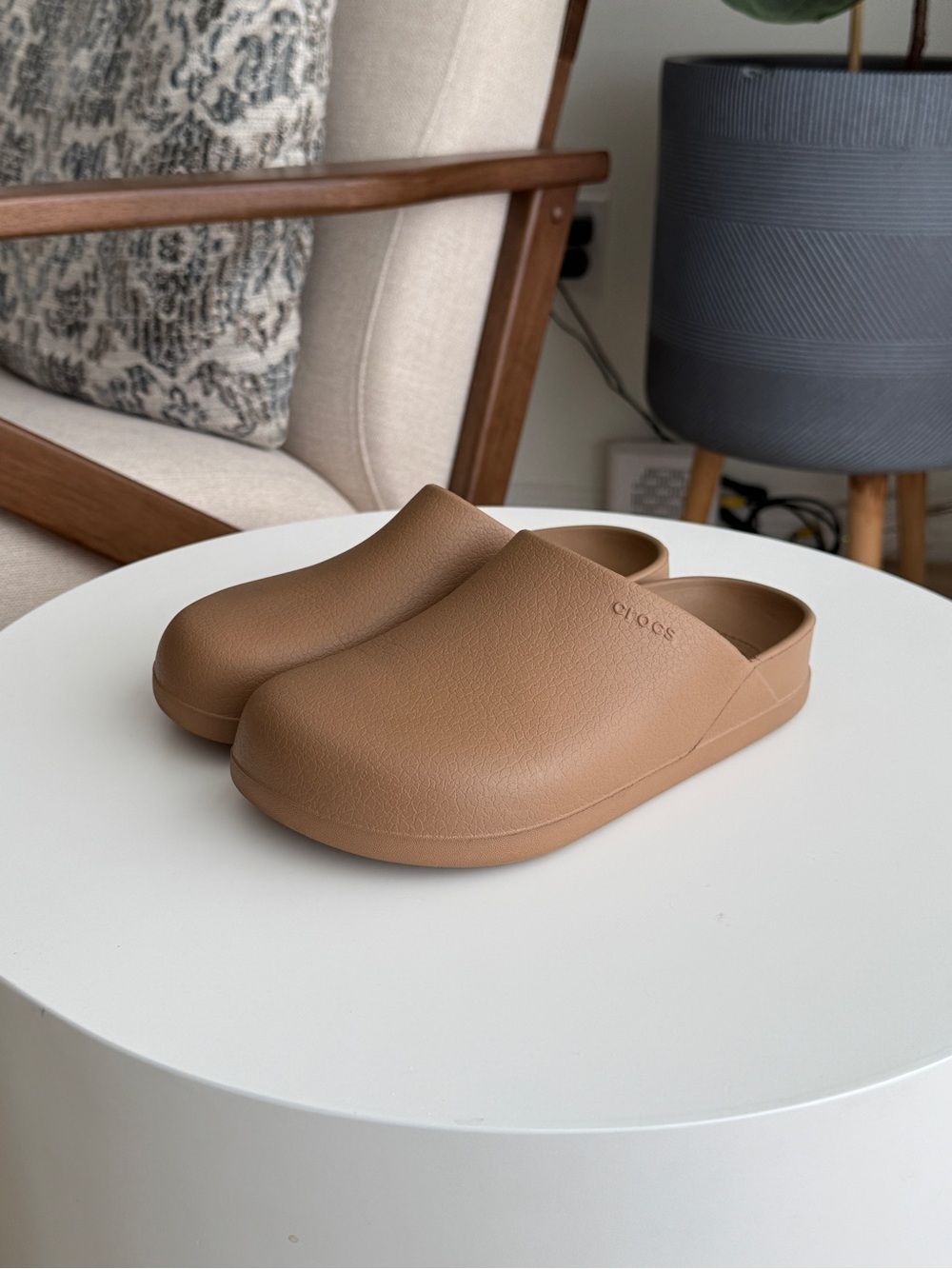 CROCS Men’s Slip-On Clog in Tan